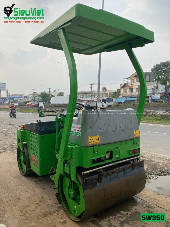 Xe lu rung nhỏ 2.8 tấn Sakai SW350-1 Nhật Bản (VSW1410493)