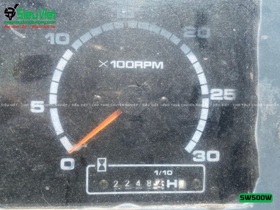 Xe lu rung nhỏ 4 tấn Sakai SW500W Nhật Bản (VSW1810446)