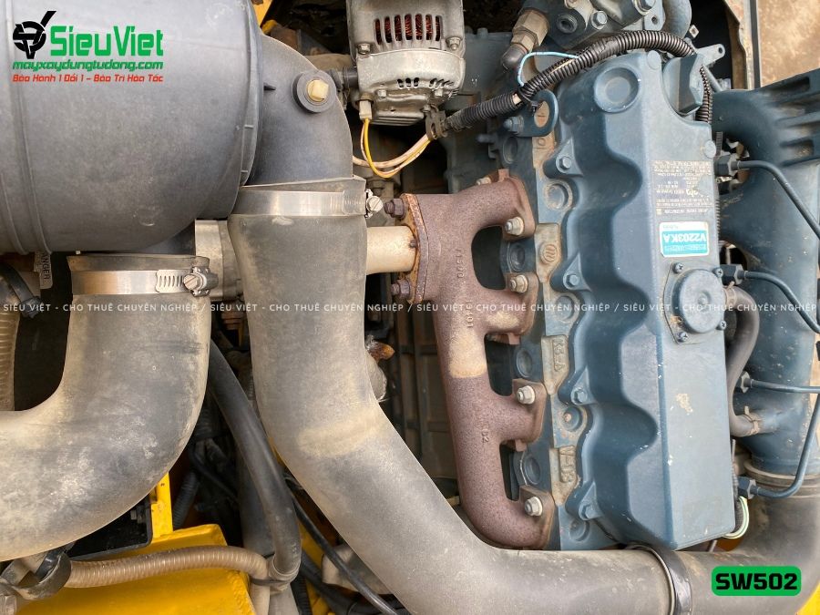 Xe lu rung nhỏ 4.1 tấn Sakai SW502 Nhật Bản (VSW3110168)