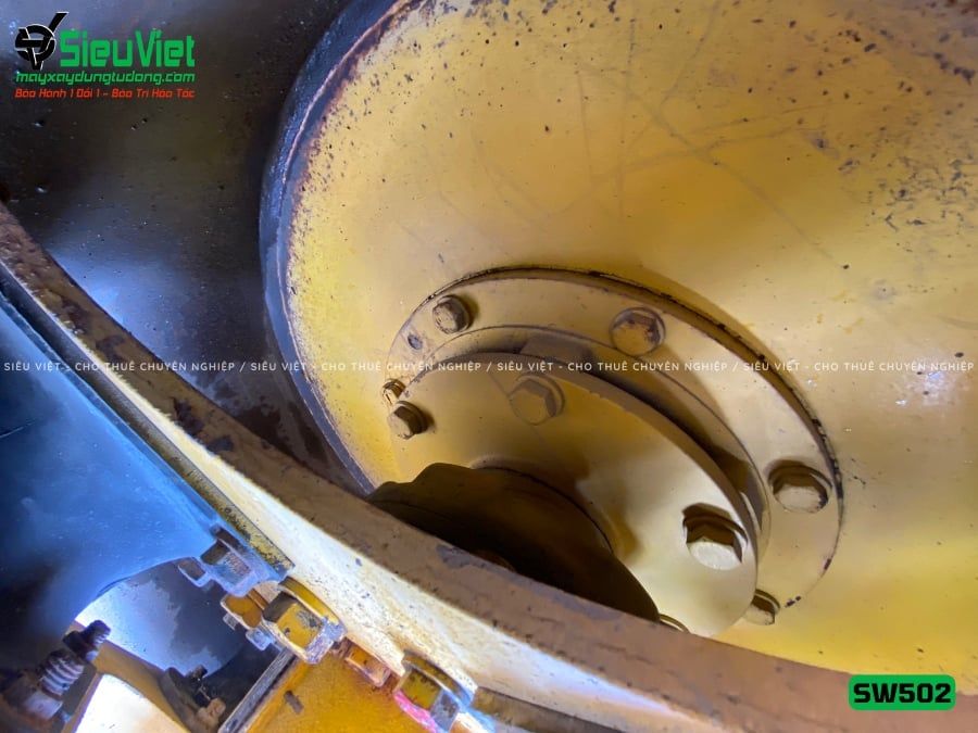 Xe lu rung nhỏ 4.1 tấn Sakai SW502 Nhật Bản (VSW3110168)
