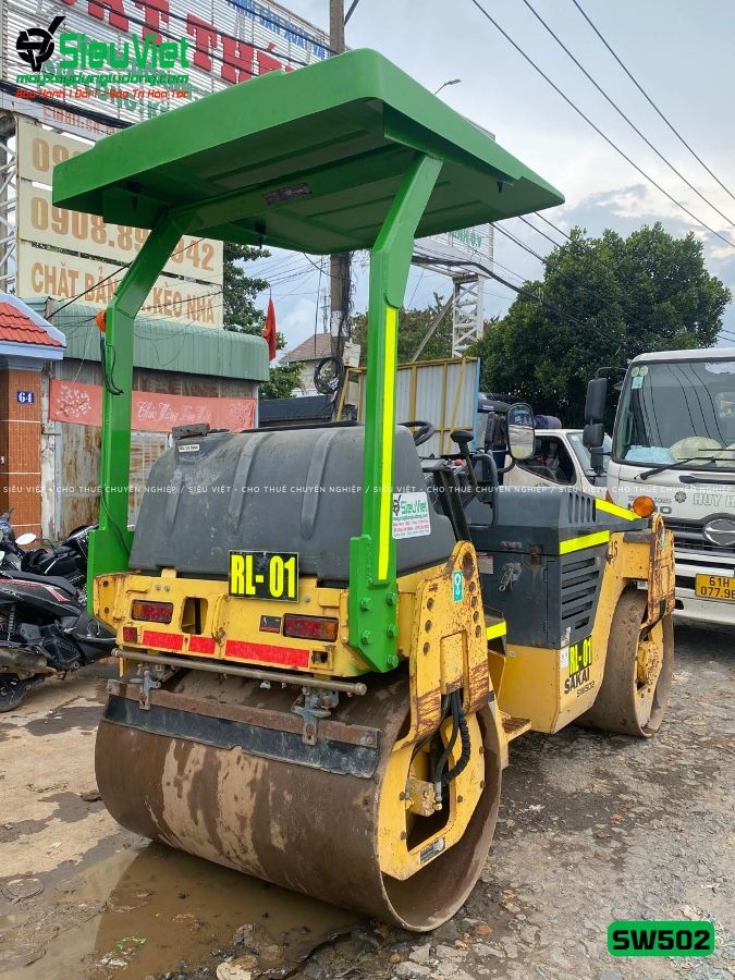 Xe lu rung nhỏ 4.1 tấn Sakai SW502 Nhật Bản (VSW3110168)