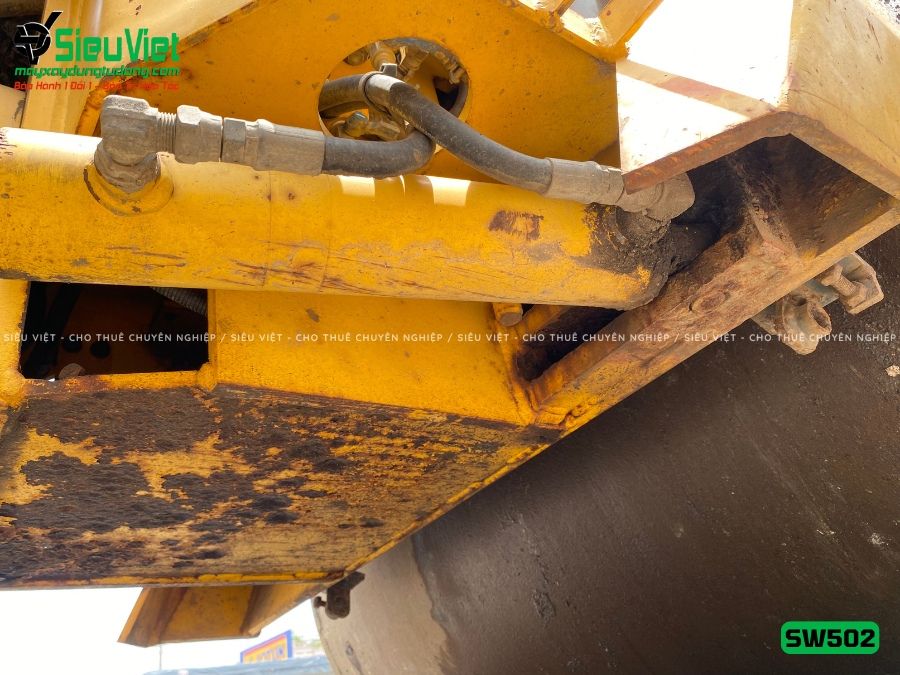 Xe lu rung nhỏ 4.1 tấn Sakai SW502 Nhật Bản (VSW3110168)