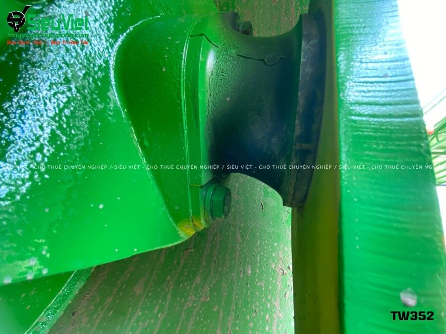 Xe lu rung nhỏ 2.5 tấn Sakai TW352 Nhật Bản (Năm 2005)