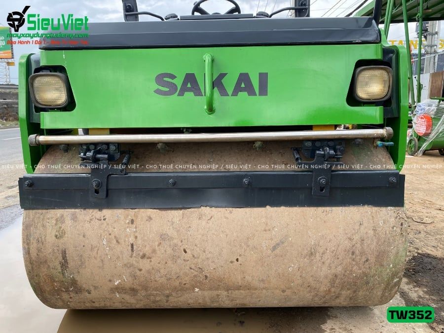 Xe lu rung nhỏ 2.5 tấn Sakai TW352 Nhật Bản (Năm 2005)