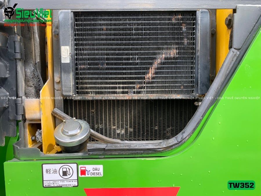 Xe lu rung nhỏ 2.5 tấn Sakai TW352 Nhật Bản (Năm 2005)