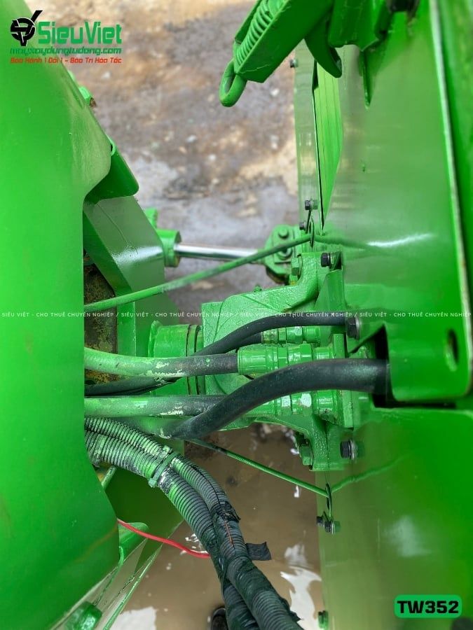 Xe lu rung nhỏ 2.5 tấn Sakai TW352 Nhật Bản (Năm 2005)