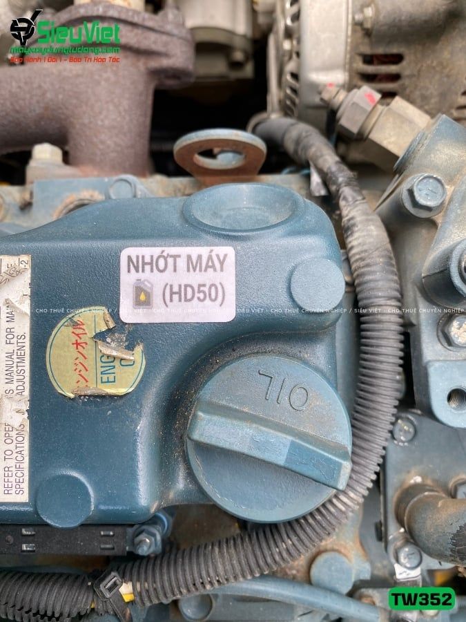 Xe lu rung nhỏ 2.5 tấn Sakai TW352 Nhật Bản (Năm 2005)