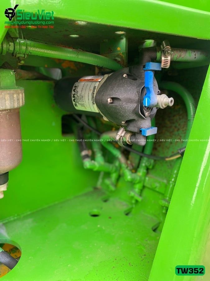 Xe lu rung nhỏ 2.5 tấn Sakai TW352 Nhật Bản (Năm 2005)