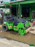 Xe lu rung nhỏ 2.7 tấn Sakai TW352 Nhật Bản