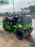 Xe lu rung nhỏ 2.7 tấn Sakai TW352 Nhật Bản