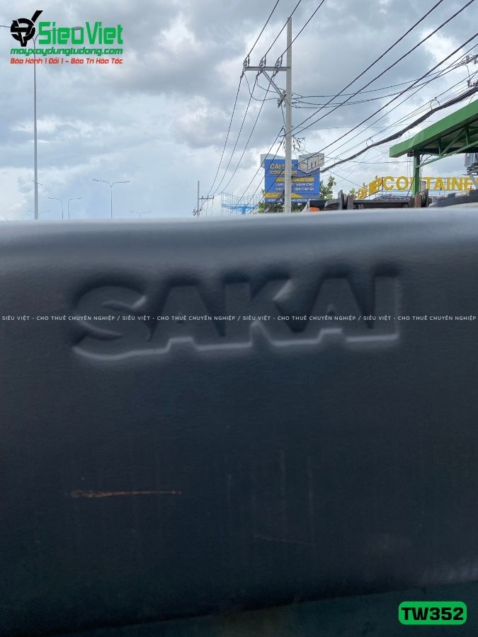 Xe lu rung nhỏ 2.5 tấn Sakai TW352 Nhật Bản (Năm 2005)