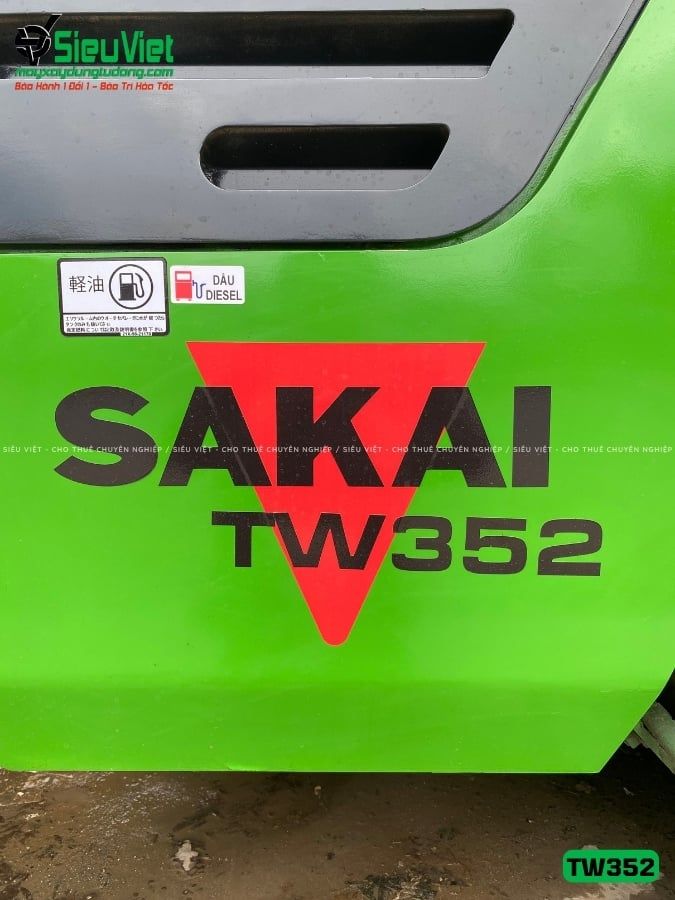 Xe lu rung nhỏ 2.5 tấn Sakai TW352 Nhật Bản (Năm 2005)