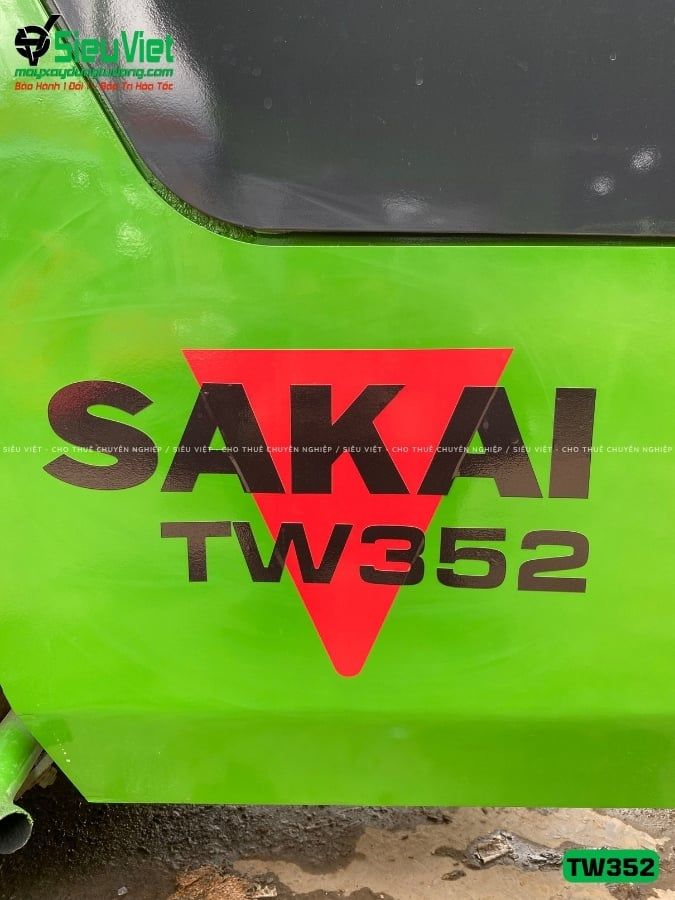 Xe lu rung nhỏ 2.5 tấn Sakai TW352 Nhật Bản (Năm 2005)