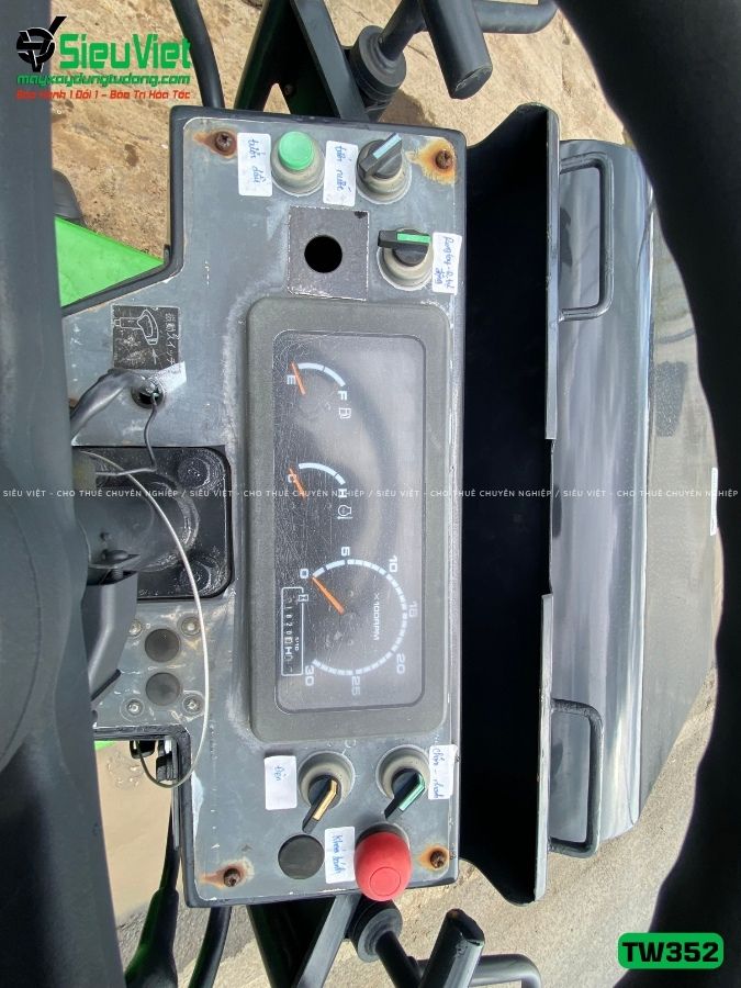 Xe lu rung nhỏ 2.5 tấn Sakai TW352 Nhật Bản (Năm 2005)