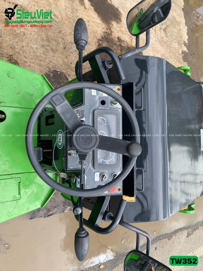 Xe lu rung nhỏ 2.5 tấn Sakai TW352 Nhật Bản (Năm 2005)