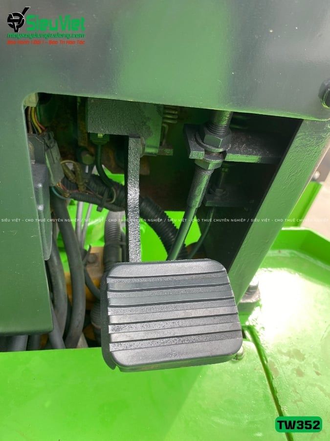 Xe lu rung nhỏ 2.5 tấn Sakai TW352 Nhật Bản (Năm 2005)