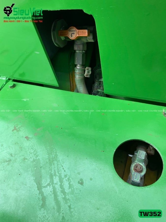 Xe lu rung nhỏ 2.5 tấn Sakai TW352 Nhật Bản (Năm 2005)