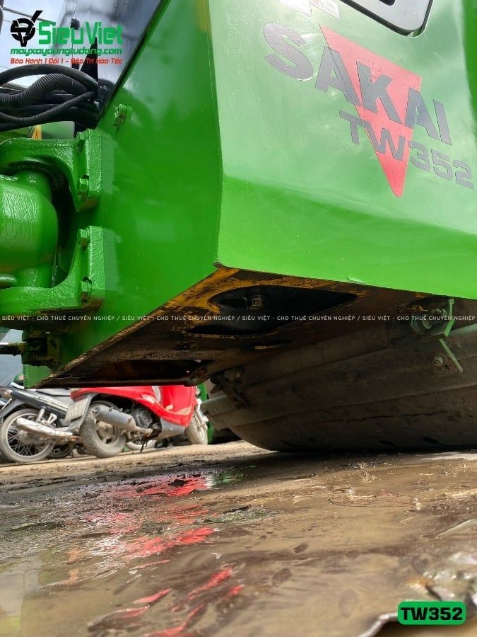 Xe lu rung nhỏ 2.5 tấn Sakai TW352 Nhật Bản (Năm 2005)