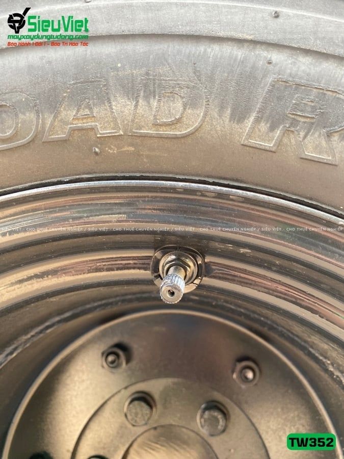 Xe lu rung nhỏ 2.5 tấn Sakai TW352 Nhật Bản (Năm 2005)