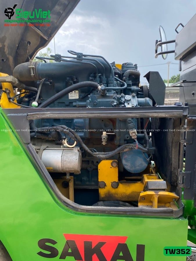 Xe lu rung nhỏ 2.5 tấn Sakai TW352 Nhật Bản (Năm 2005)