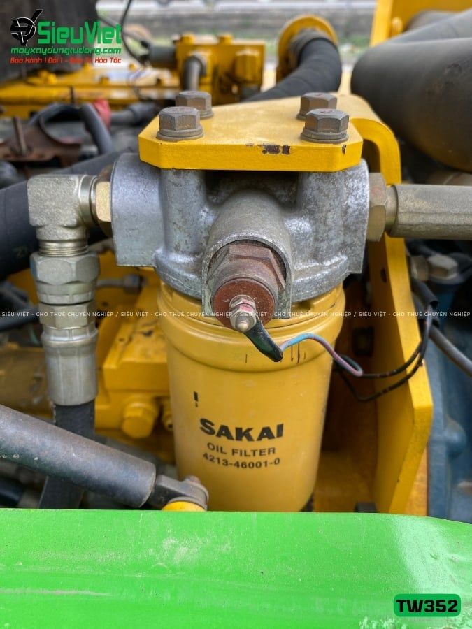 Xe lu rung nhỏ 2.5 tấn Sakai TW352 Nhật Bản (Năm 2005)