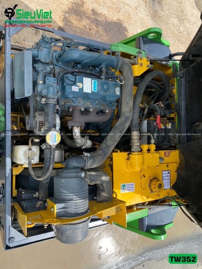 Xe lu rung nhỏ 2.5 tấn Sakai TW352 Nhật Bản (Năm 2005)