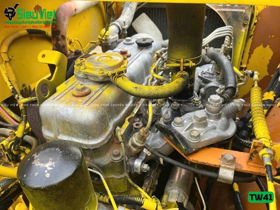 Xe lu rung nhỏ 3.3 tấn Sakai TW41 Nhật Bản (VTW212082)