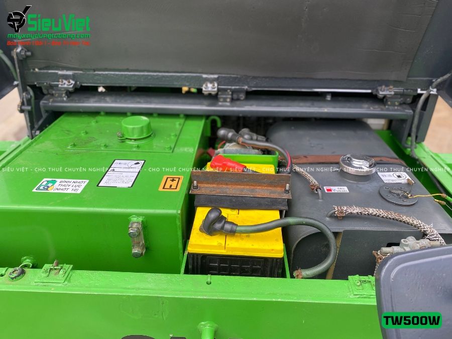 Xe lu rung nhỏ 3.3 tấn Sakai TW500W-1 Nhật Bản (VTW1520854)