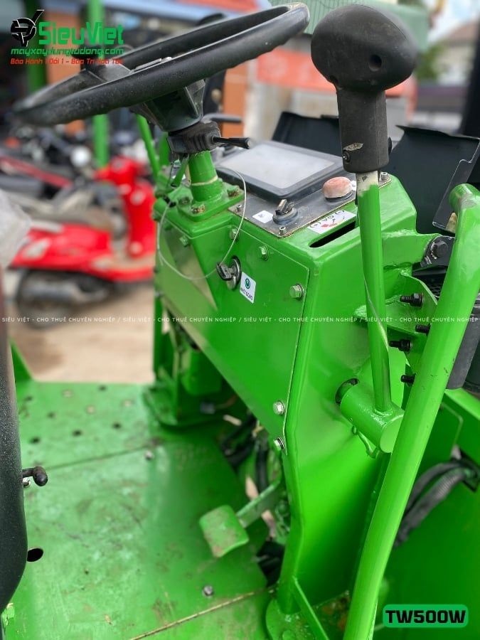 Xe lu rung nhỏ 3.3 tấn Sakai TW500W-1 Nhật Bản (VTW1520854)