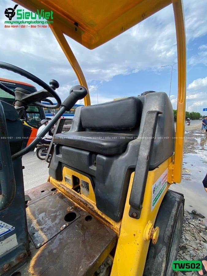 Xe lu rung nhỏ 3.3 tấn Sakai TW502 Nhật Bản (VTW3110251)