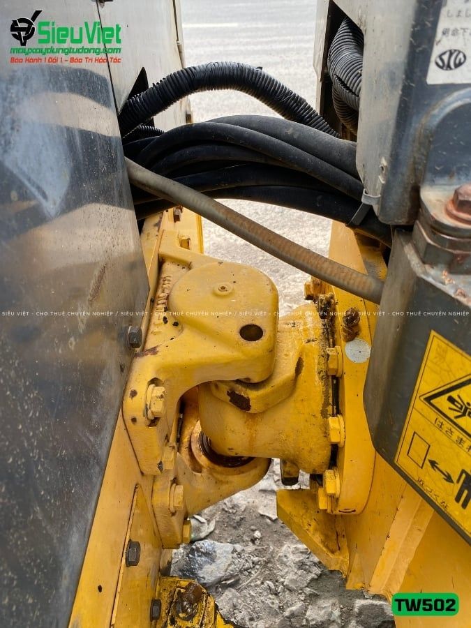 Xe lu rung nhỏ 3.3 tấn Sakai TW502 Nhật Bản (VTW3110251)