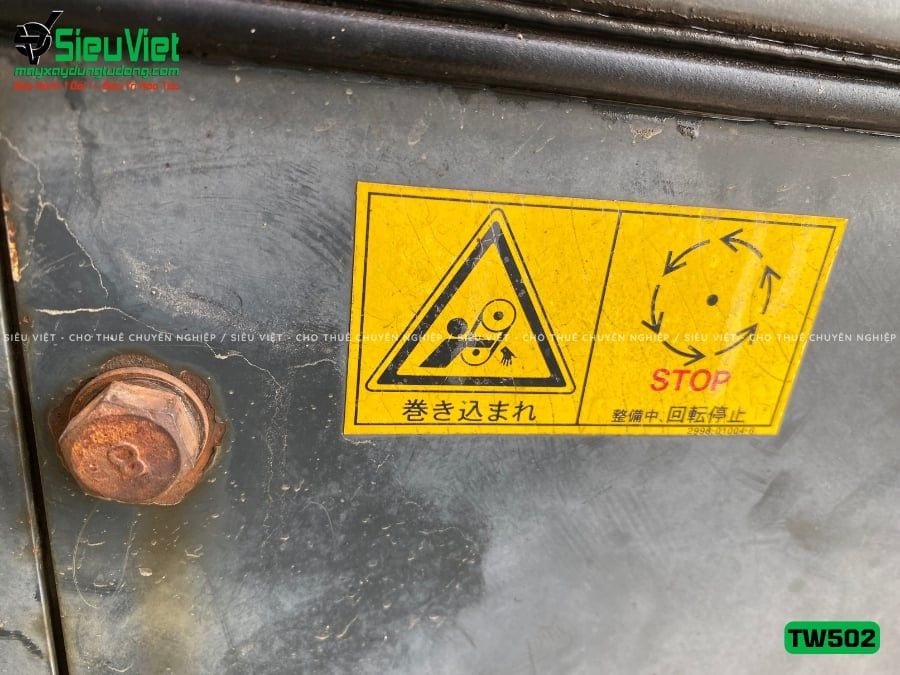 Xe lu rung nhỏ 3.3 tấn Sakai TW502 Nhật Bản (VTW3110251)