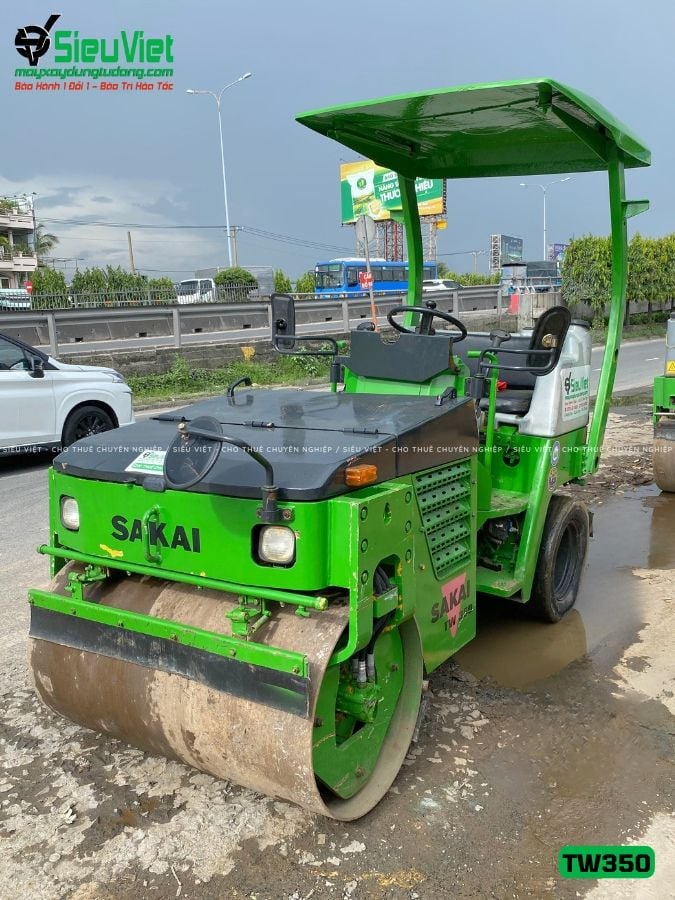 Xe lu rung nhỏ 2.5 tấn Sakai TW350-1 Nhật Bản (VTW1410491)