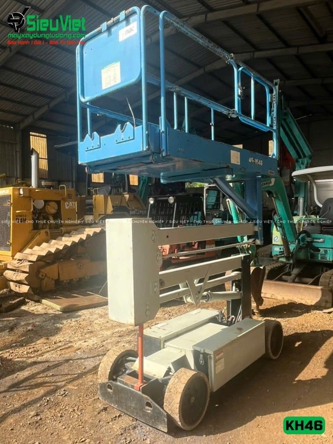 Xe nâng người tải trọng 250Kg, nâng cao 4.6m Smac KH46
