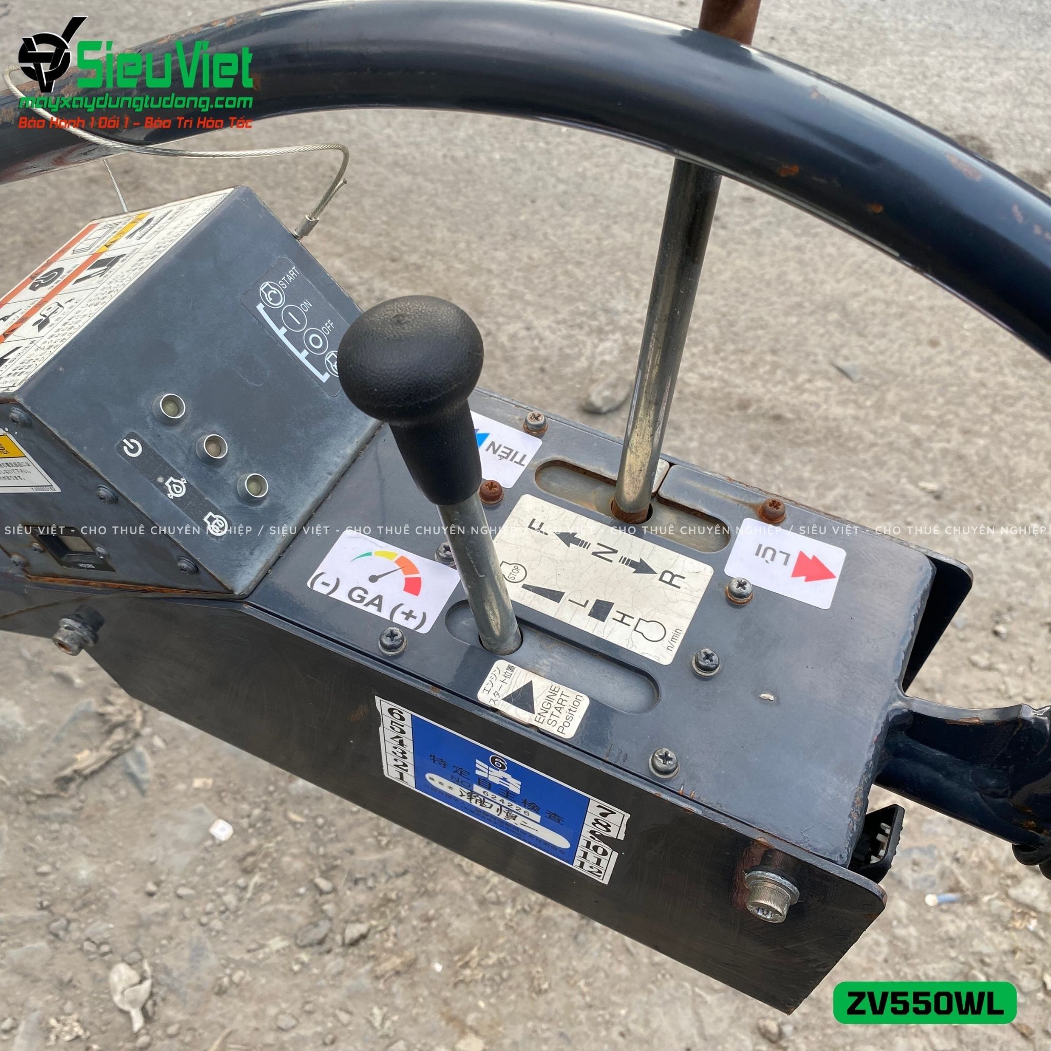 Xe lu rung dắt tay 583Kg Hitachi ZV550WL Nhật Bản (10193)