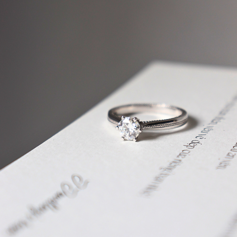 Engagement Rings Nhẫn cầu hôn đá to trên 4.5ly ER-WG-10 — Bạch kim PT900