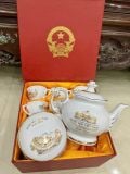  Bộ ấm chén Quốc hội Việt Nam Gốm Sứ Bát Tràng Dát Vàng In Logo BKCECN-10588 