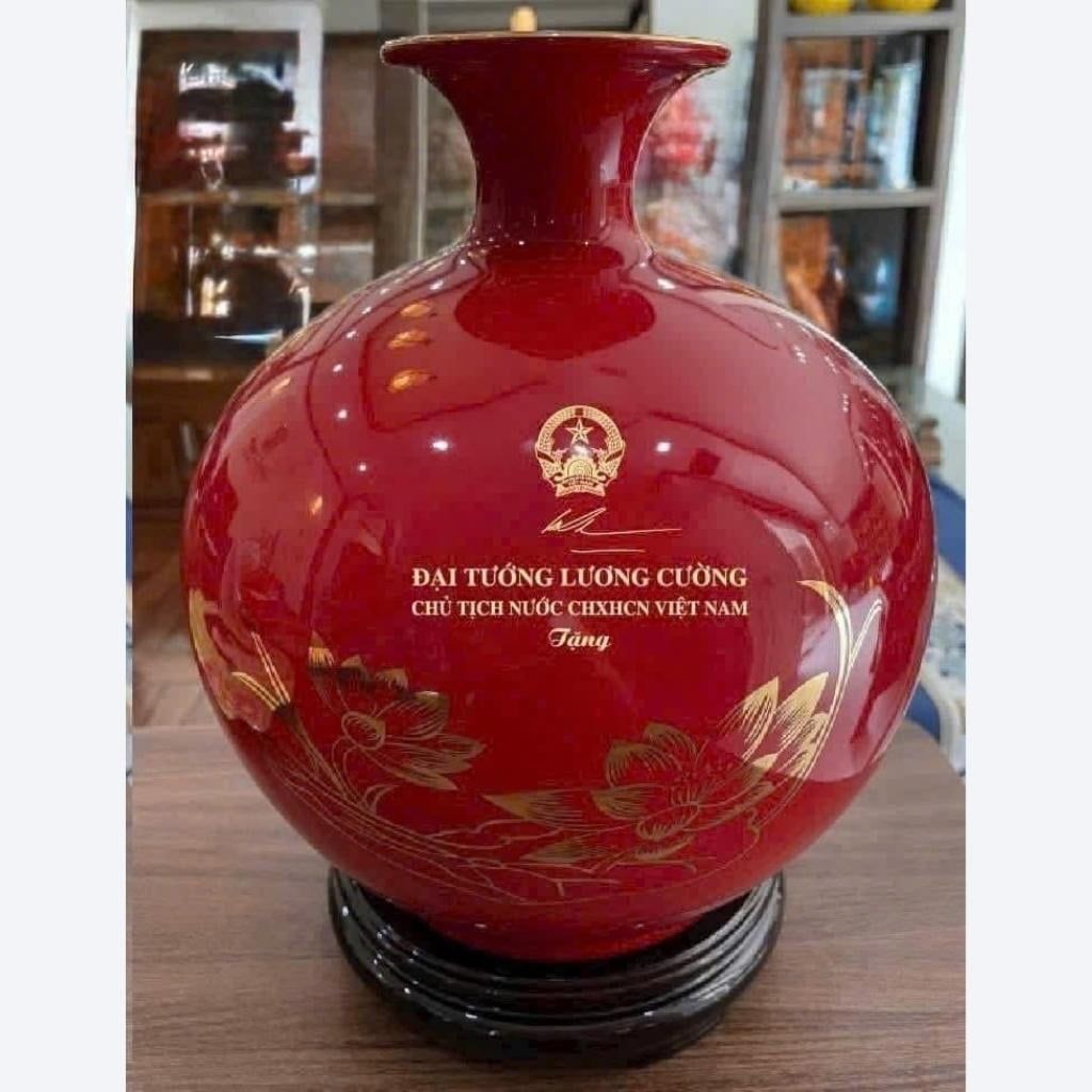  Bình gốm Đại Tướng Lương Cường gốm sứ Bát Tràng BKCEVN-10235 