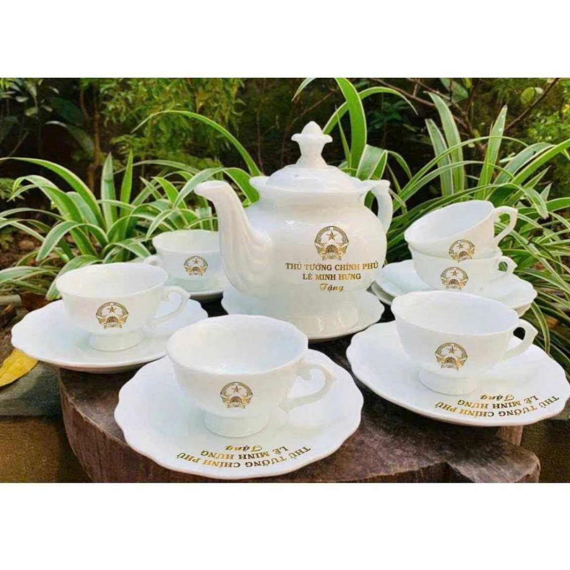 Bộ Ấm Chén Bát Tràng In Thủ Tướng Lê Minh Hưng BKCECN-10412 