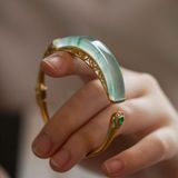  Vòng Tay Ngọc Phỉ Thúy Bọc Vàng Chạm Trúc BKJECN-9388 