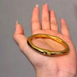  Vòng Tay Nữ Mạ Vàng 18K Chạm Khắc Hoa Văn BKJECN-9455 