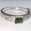 Vòng Tay Nữ Mạ Bạc Đính Đá Ngọc Lục Bảo BKJECN-9544