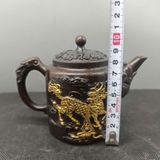  Ấm Trà Tử Sa Đúc Nổi Kỳ Lân Dát Vàng BKMECN-10241 
