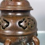  Lư Xông Trầm Đồng Đỏ Giả Cổ Dáng Chân Quỳ Họa Tiết Cổ BKMECN-10365 