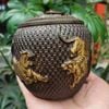 Hũ Đồng Tròn Có Nắp Chạm Họa Tiết Đan Mây Và Phù Điêu Song Hổ Dát Vàng BKMECN-10394