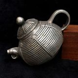  Ấm Trà Đồng Bạch Dáng Bí Ngô Chạm Gân Cổ Điển BKMECN-9916 