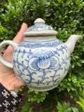  Ấm Trà Gốm Sứ Men Lam Cổ Điển Vẽ Họa Tiết Sen Dây BKCECN-10636 