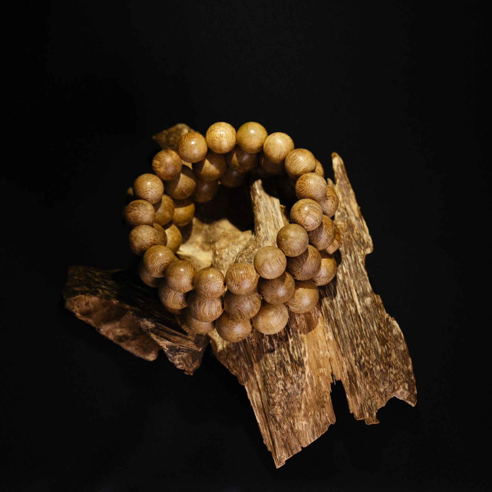  Vòng tay Trầm hương Như Ý đốt tròn – 14 ly 