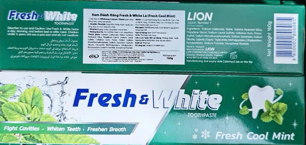  Kem Đánh Răng Bạc Hà Fresh White Fresh & Extra Cool Mint Thái Lan 160g 