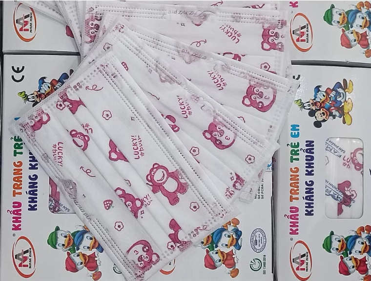  Khẩu trang y tế trẻ em 3-4 lớp Famapro MAX KIDS 50 cái/hộp (bé 15-30kg) 